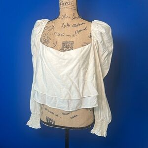 NWT Gianni Bini flowly top Large